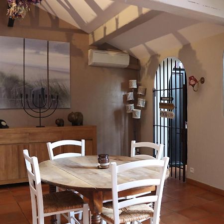 Grand loft de charme, place du village à Thuir Esterno foto